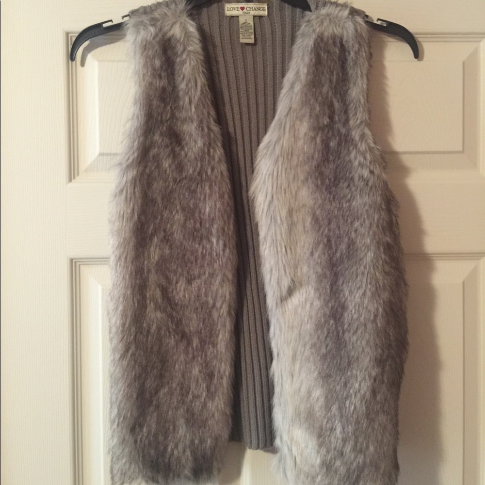 Fur vest